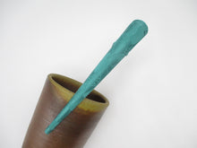 Load image into Gallery viewer, Japanese Kimono Long Alligator Clip, Ship from USA Turquoise Teal Blue