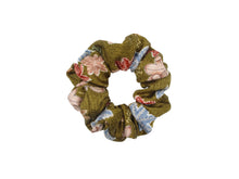 Load image into Gallery viewer, Beautiful Vintage Silk Kimono Scrunchies Brown Maple Momiji Ship from USA