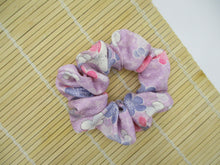 Load image into Gallery viewer, Silk Kimono Fabric, Japanese Vintage Fabric Scrunchy Ship from USA