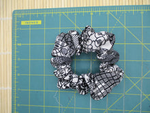 Load image into Gallery viewer, Black Kiribame Silk Kimono Scrunchies, Japanese Fabric Hair Tie