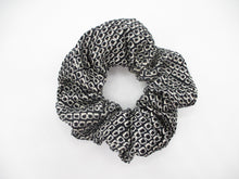 Load image into Gallery viewer, Black Shibori Kimono Silk Fabric Scrunchies Shipf from USA