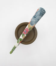 Load image into Gallery viewer, Japanese Silk Kimono Big Hair Clip, Long Fabric Covered Kimono Clip