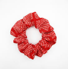 Load image into Gallery viewer, Red Shibori Vintage Kimono Scrunchies, Handmade Ship from USA