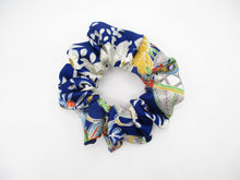 Load image into Gallery viewer, Floral Blue Silk Kimono Scrunchies, Vintage Kimono Fabric Hair Tie
