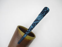 Load image into Gallery viewer, Blue Japanese Silk Kimono Fabric Covered Alligator Kimono Hair Clip