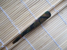 Load image into Gallery viewer, Wabi-Sabi Kimono Alligator Hair Clip