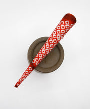 Load image into Gallery viewer, 130mm 5/18 inch Kimono Alligator Hair Clip, Long Beak Clip, Red Shibori