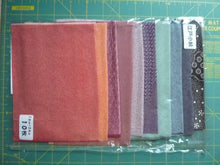 Load image into Gallery viewer, Edo Komon Small Prints Silk Kimono 10 Pieces Set