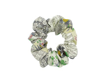 Load image into Gallery viewer, Elegant Simple Vintage Kimono Fabric Hair Scrunchies Ship from USA
