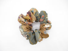 Load image into Gallery viewer, Vintage Silk Kimono Scrunchies, Ship from USA Hair Tie
