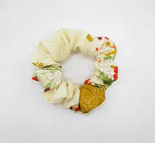 Load image into Gallery viewer, Cream White Floral Vintage Kimono Scrunchies, Ship from USA

