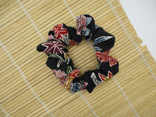 Load image into Gallery viewer, Vintage Silk Kimono Scrunchies, Japanese Hair Tie Black X Momiji

