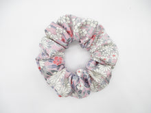Load image into Gallery viewer, Light Purple Silk Kimono Simple Scrunchies, Upcycle Handmade
