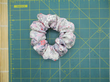 Load image into Gallery viewer, Light Purple Silk Kimono Simple Scrunchies, Upcycle Handmade
