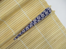 Load image into Gallery viewer, Purple Floral Silk Japanese Fabric Kimono Alligator Hair Clip
