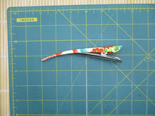 Load image into Gallery viewer, Japanese Kimono Silk Fabric Beak Clip, Orange Floral
