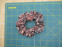 Load image into Gallery viewer, Brown Thick Silk Kimono Scrunchies, Silk Kimono Upcycled Handmade Hair Tie
