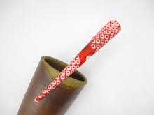 Load image into Gallery viewer, Red Shibori Kimono Shibori Silk Clip, Metal Long Clip
