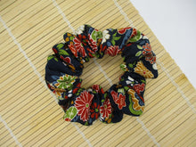 Load image into Gallery viewer, Vintage Silk Kimono Fabric Scrunchies, Japanese Hair Tie Statement
