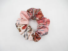 Load image into Gallery viewer, Silk Kimono Scrunchie Ship from USA Japanese Gift Idea Pink Floral

