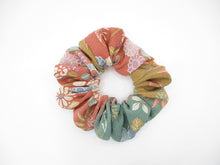 Load image into Gallery viewer, Beautiful Cihrimen Silk Kimono Scrunchies Eco Friendly Kawaii Pastel

