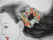 Load image into Gallery viewer, Beautiful Japanese Vintage Upcycled Silk Kimono Fabric Scrunchies, Ship from USA
