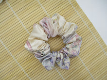 Load image into Gallery viewer, Floral Elegant Silk Kimono Scrunchies, Vintage Kimono Fabric Hair Tie
