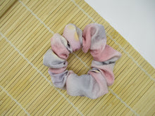 Load image into Gallery viewer, Pastel Pink Purple Kawaii Silk Kimono Scrunchies, Japanese Gift
