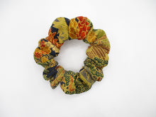 Load image into Gallery viewer, Simple Minimalist Silk Scrunchie Japanese Vintage Fabric Hair Tie
