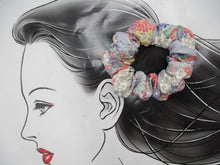 Load image into Gallery viewer, Vintage Silk Kimono Scrunchies, Ship from USA Light Purple Hair Tie.
